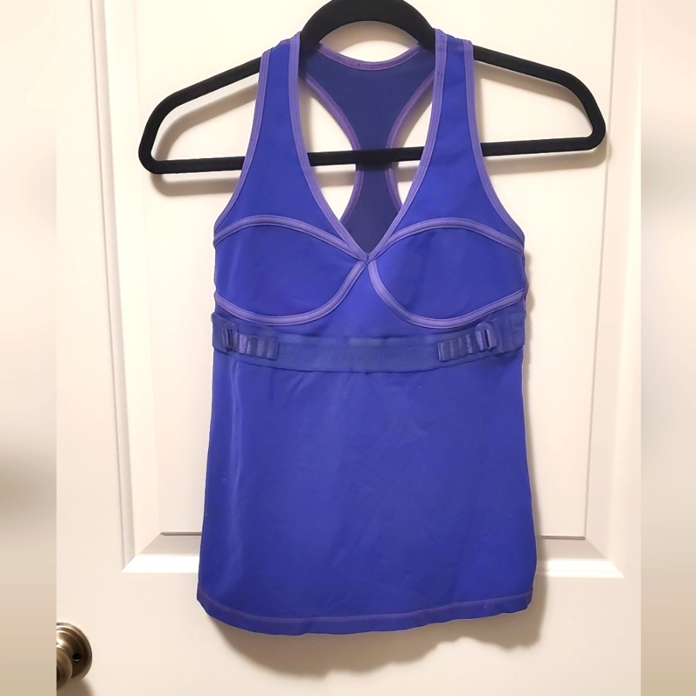 COPY - 4/$30 💜💙 vintage lululemon tank - sz 8 electric purple